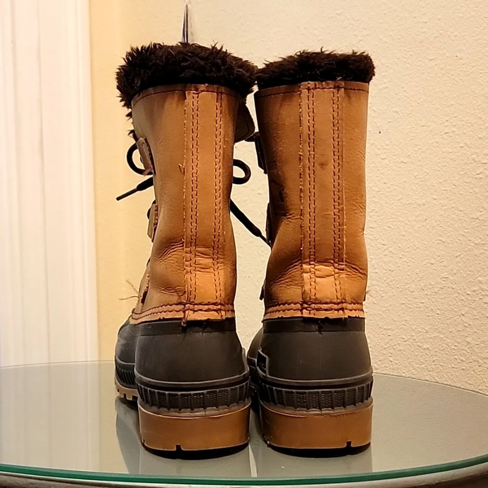 Artic Sorel Boots Youth 2